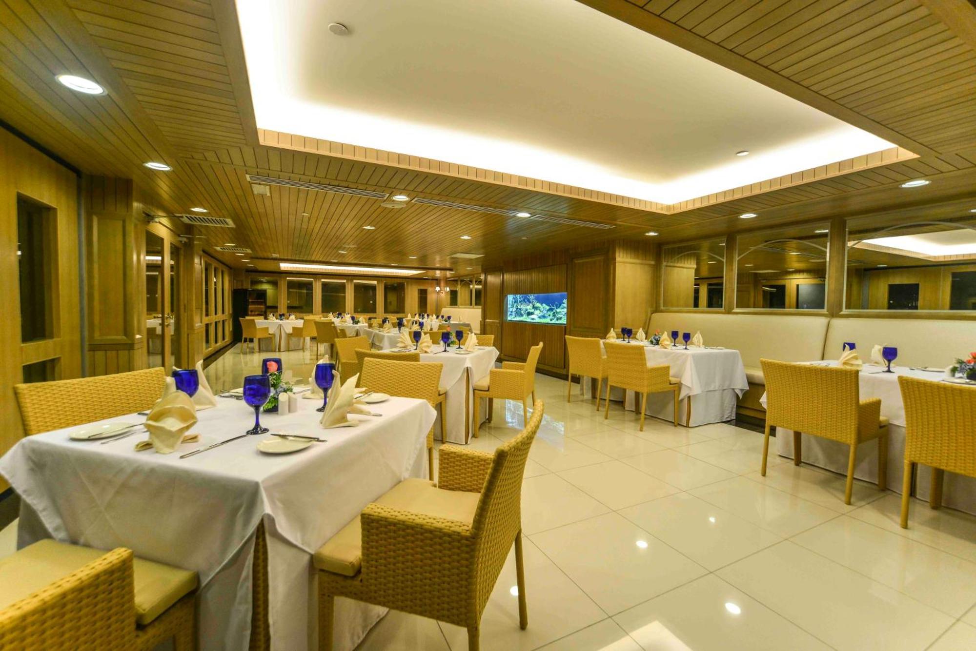 Royale Chulan Penang Otel George Town Dış mekan fotoğraf